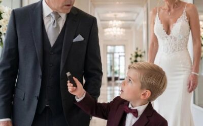 Zanim dotarliśmy do ołtarza, mój trzyletni wnuczek ścisnął moją dłoń i wyszeptał: „Dziadku, ona była okrutna dla mamy”. Następnie wskazał na moją przyszłą żonę i wyciągnął z małej kieszeni pendrive’a – ten, który wkrótce miał ujawnić prawdę, którą ukrywała.