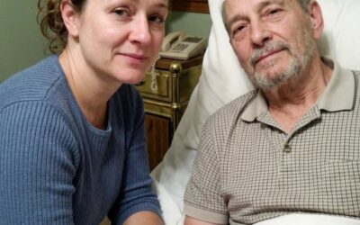 Po pogrzebie mojego ojca pielęgniarka z jego hospicjum powiedziała: „Prosił mnie, żebym poczekała do dzisiaj, zanim opowiem panu, co naprawdę wydarzyło się w noc zniknięcia pańskiej córki”