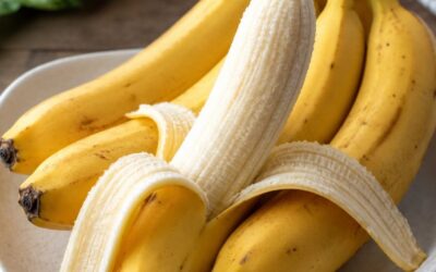 Co dzieje się z Twoim ciałem, gdy jesz banana każdego dnia? Korzyści potwierdzone naukowo