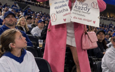 Pewna kobieta podarła na pół ręcznie wykonany znak mojej głuchej 11-letniej siostry podczas meczu baseballowego – wtedy jej ulubiony zawodnik zobaczył wszystko i dał jej nauczkę