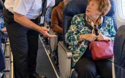 Moja babcia nalegała na lot klasą ekonomiczną, a nie pierwszą, a potem dowiedziałem się, dlaczego pilot musiał ją zobaczyć