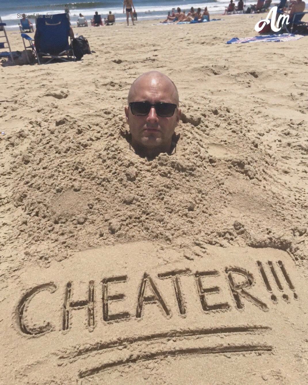 Mój mąż napisał mi SMS-a: „Chodź na plażę” – kiedy tam dotarłam, zatrzymałam się w miejscu