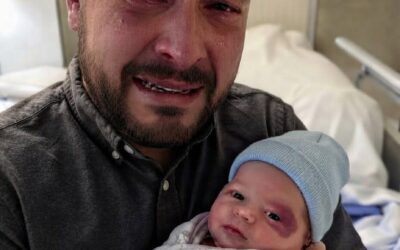 Ledwo doszłam do siebie po brutalnym porodzie – kiedy mój mąż spojrzał na naszą nowonarodzoną córeczkę, zamarł i zadał mi pytanie, którego nigdy nie spodziewałam się usłyszeć